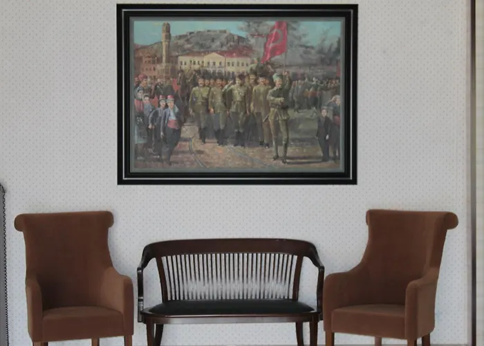 Hotel Maidos Suites *