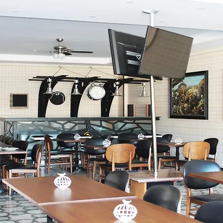 Maidos Suites Ξενοδοχείο