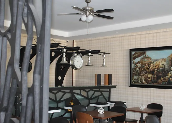 Maidos Suites فندق تْشاناكالي