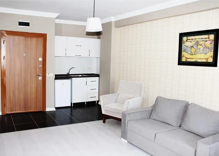 Maidos Suites فندق *